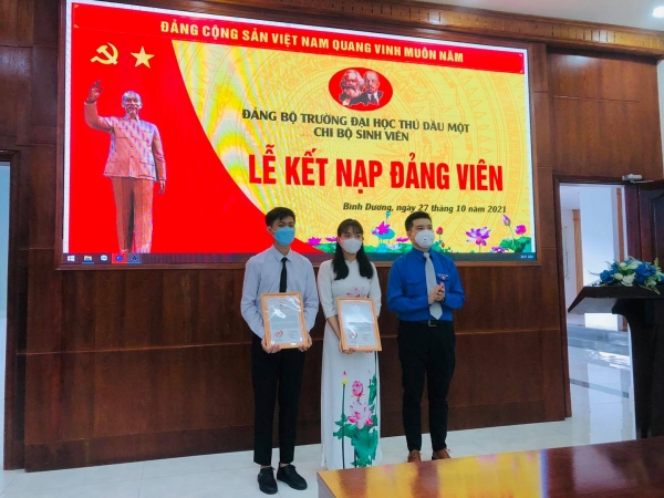 Lê Thị Nguyền Trân - Nữ Đảng viên trẻ cống hiến hết mình với các hoạt động tình nguyện