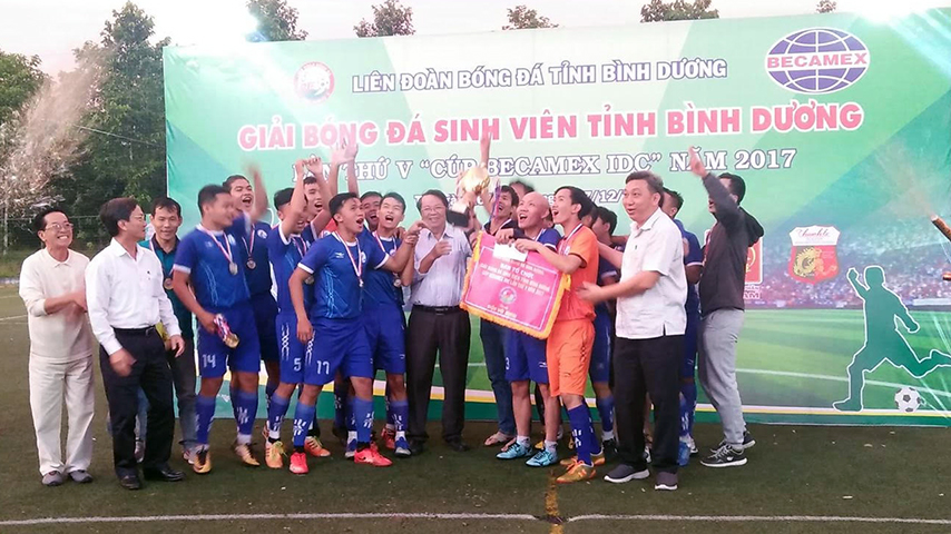 Đại học Thủ Dầu Một vô địch Cúp bóng đá Sinh viên Bình Dương 2017