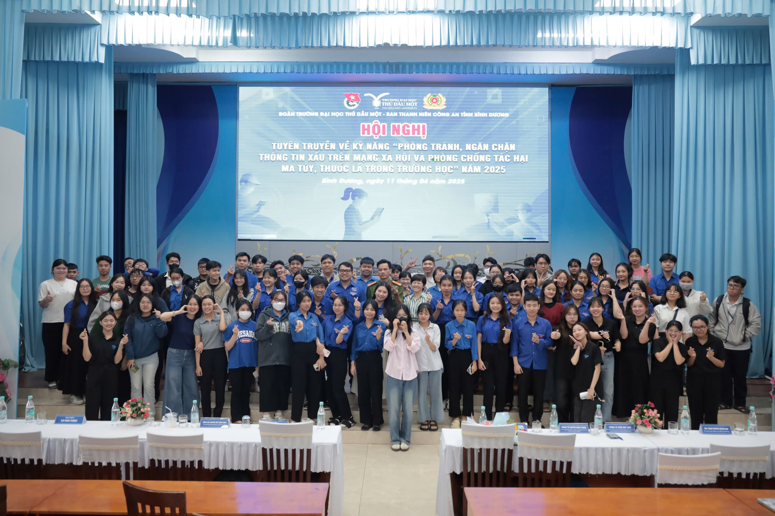HỘI NGHỊ TUYÊN TRUYỀN KỸ NĂNG PHÒNG TRÁNH THÔNG TIN XẤU VÀ PHÒNG CHỐNG TÁC HẠI MA TÚY TRONG TRƯỜNG HỌC
