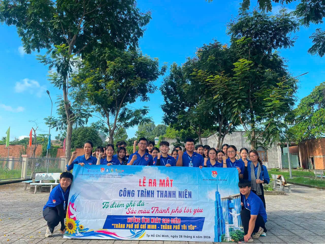 RA MẮT CÔNG TRÌNH THANH NIÊN “TÔ ĐIỂM GHẾ ĐÁ - SẮC MÀU THÀNH PHỐ TÔI YÊU” | HƯỞNG ỨNG NGÀY CAO ĐIỂM "THÀNH PHỐ HỒ CHÍ MINH - THÀNH PHỐ TÔI YÊU"