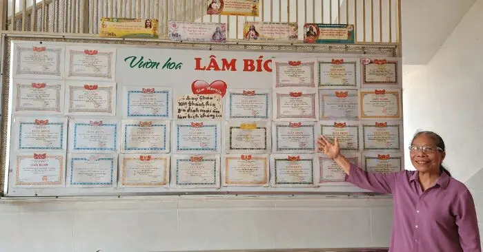 Suốt 22 năm qua, Mái ấm Lâm Bích cưu mang hàng trăm em bé mồ côi, bị bỏ rơi. Từ vòng tay yêu thương của các sơ và sự chung tay của cộng đồng, nhiều phận đời non nớt đã được nâng đỡ, lớn lên và tự tin bước vào đời.