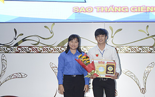 Họp mặt kỷ niệm 67 năm này truyền thống Học sinh – Sinh viên Việt Nam và Tuyên dương “Sinh viên 5 tốt”