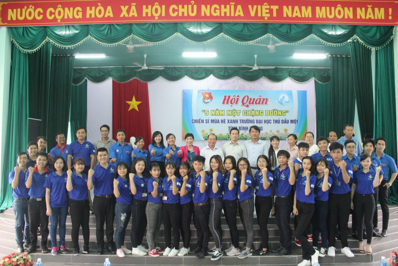 Chương trình Hội quân và Kỷ niệm 05 năm Chiến dịch Mùa hè xanh tại Huyên Dương Minh Châu, Tây Ninh